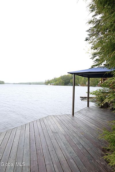 4th image of 278 Kasson Drive