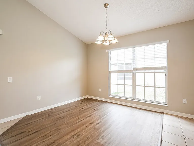 8562 Fort Thomas Way — Photo 7