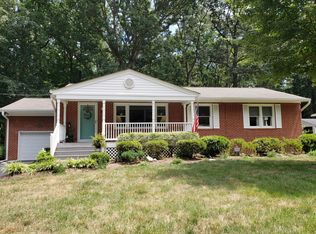 18319 Candice Dr, Triangle, VA 22172