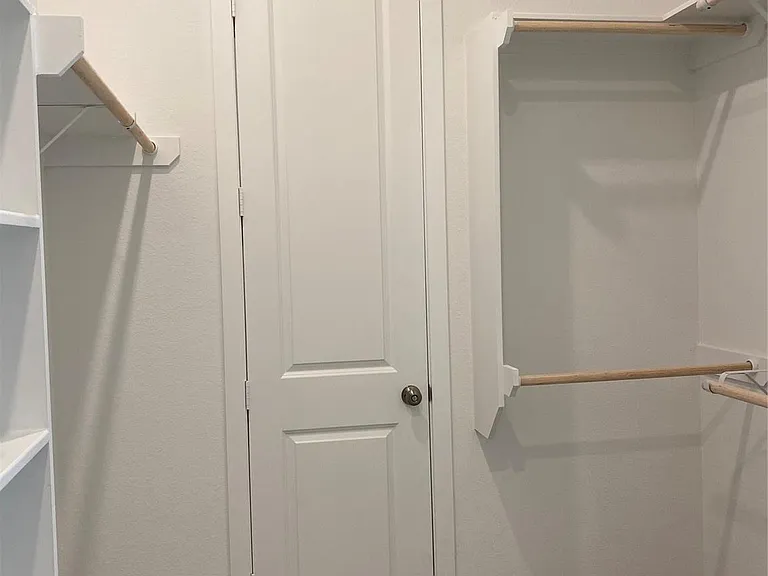 4523 Sunny Hazel Ln — Photo 19