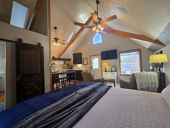 2nd image of 105 Comfort Valley Ln #1