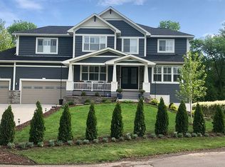 2071 W 65th St, Excelsior, MN 55331