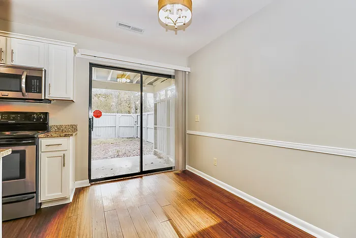 845 Von Kolnitz Rd — Photo 6