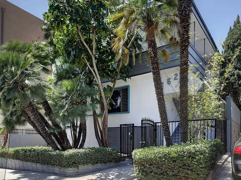1623 N Formosa Ave #12-90046
