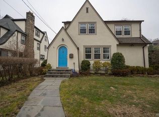 69 Chatsworth Ave, Larchmont, NY 10538