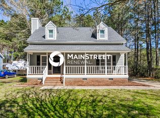 2832 Thurrock Dr, Apex, NC 27539