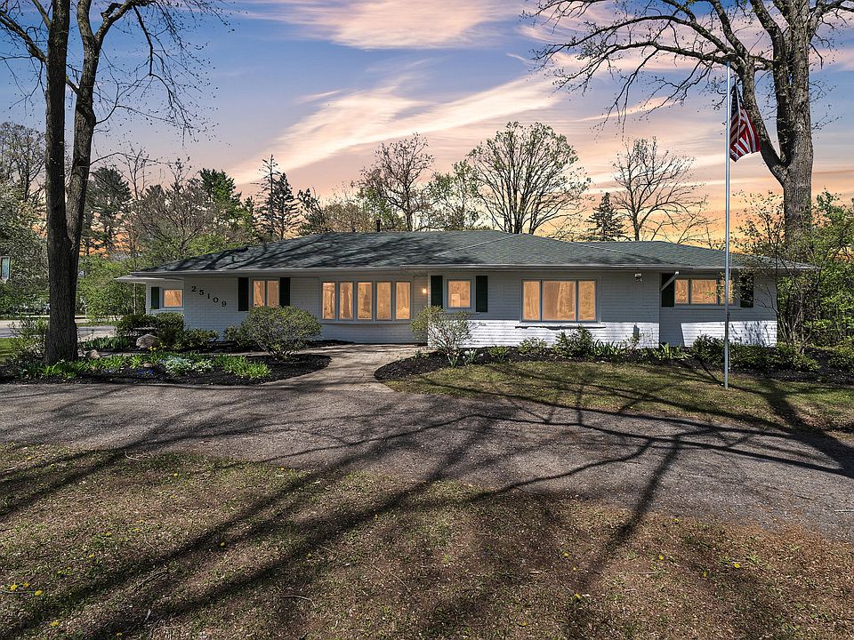 1st image of 25109 Westmoreland Dr