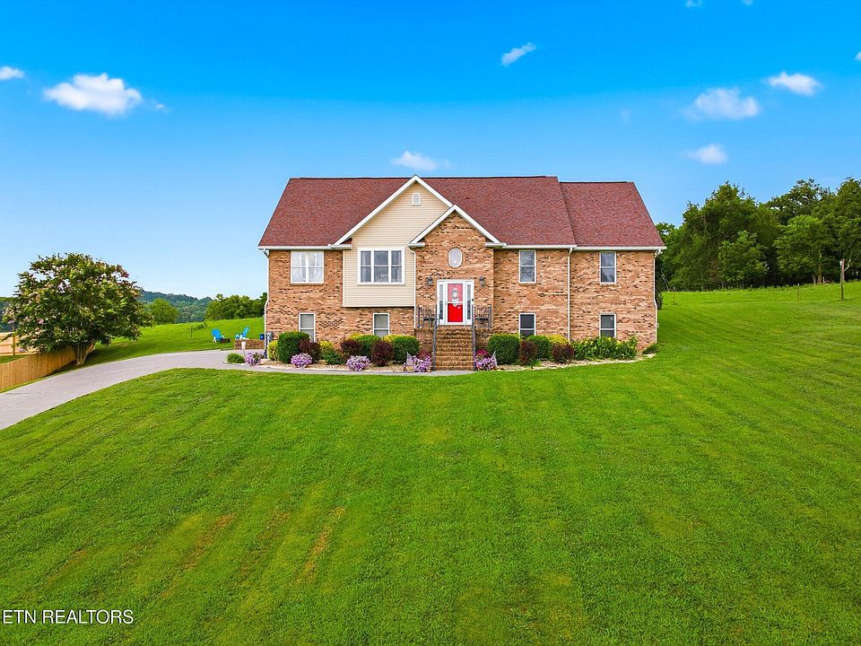 1st image of 1463 River Run Cir