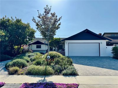 15711 Swan Ln, Huntington Beach, CA, 92649
