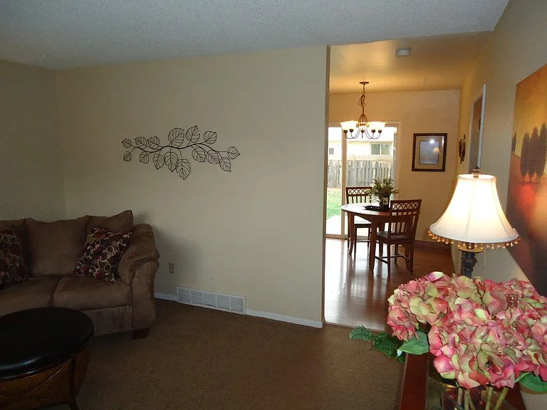 2525 Woodvalley Ct — Photo 12