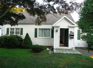 748 Huntington Tpke, Bridgeport, CT 06610