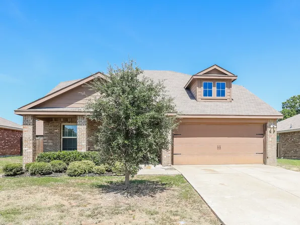 2609 Hutchins Dr, Seagoville, TX 75159