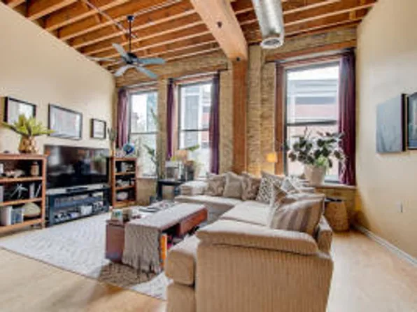 141 N Water St, Milwaukee, WI 53202