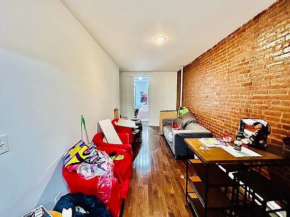 2nd image of 435 E 114th St APT 3W