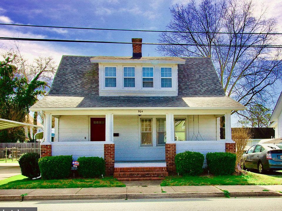 1st image of 904 Peachblossom Ave