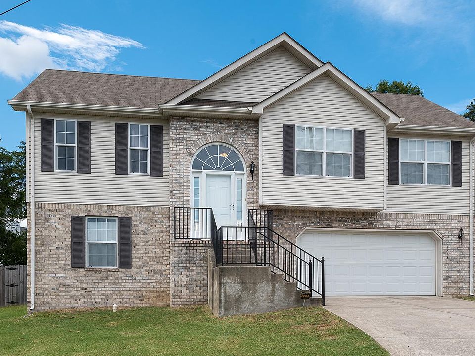 1st image of 103 Haas Ct