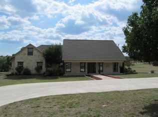 178 Spring Lakes Pkwy, Ingram, TX 78025