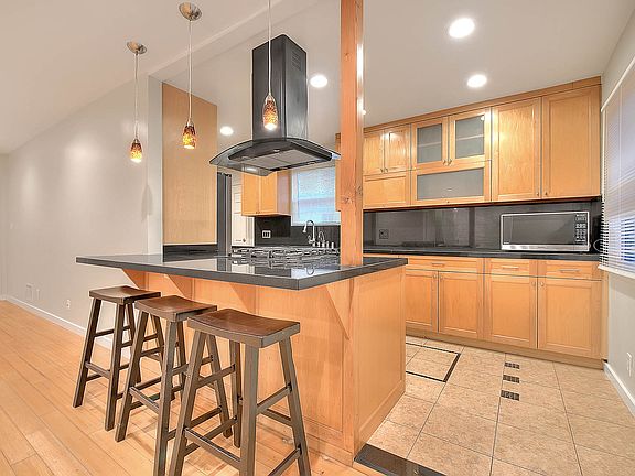 4th image of 5248 W 142nd Pl
