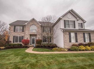 11795 Fox Grv, Strongsville, OH 44149