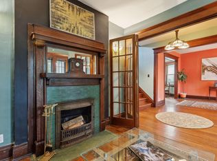 1975 Selby Ave, Saint Paul, MN 55104