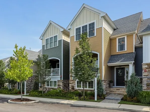 85 Boatwrights Loop, Plymouth, MA 02360