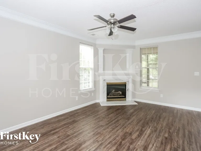 7503 Wilkins Terrace Dr — Photo 4