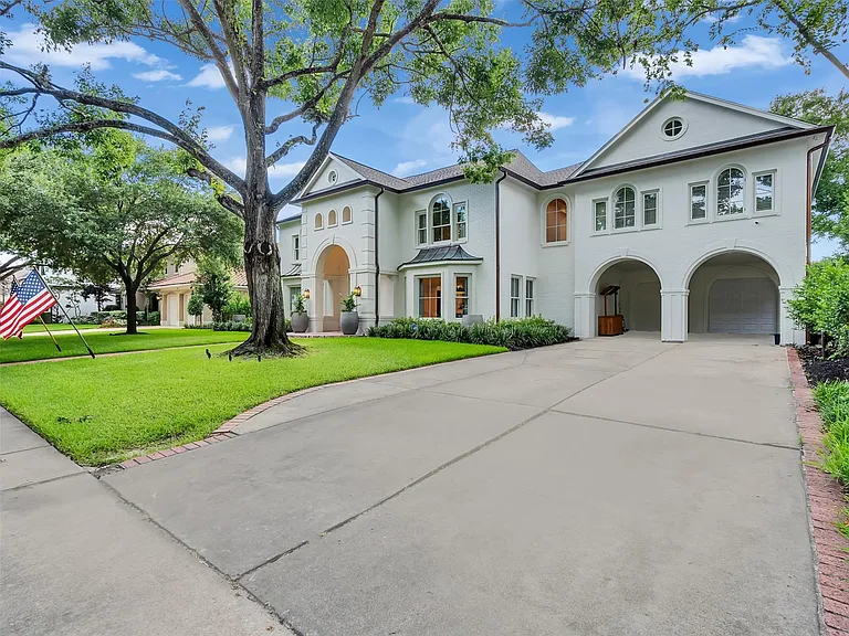 6608 Vanderbilt St — Photo 47