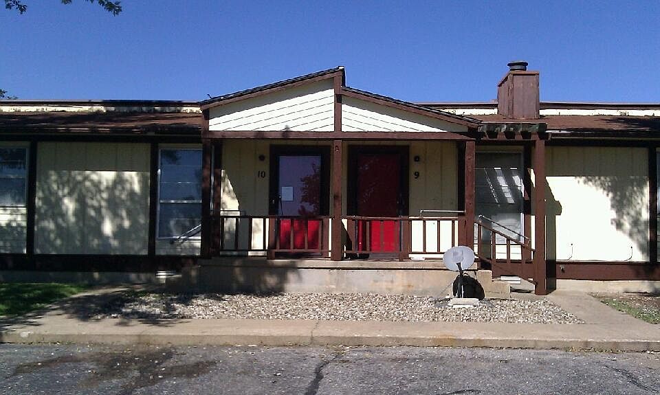 401 Circle Dr Wellington KS Zillow