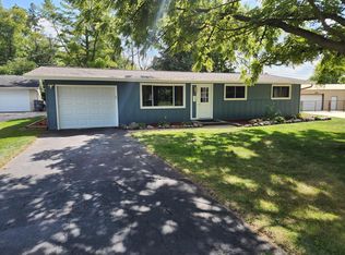 200 Marguerite Ct, Mayville, WI 53050