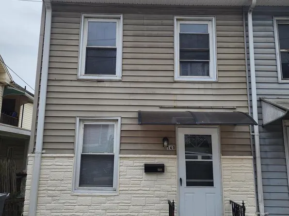 140 S 2nd St, Steelton, PA 17113