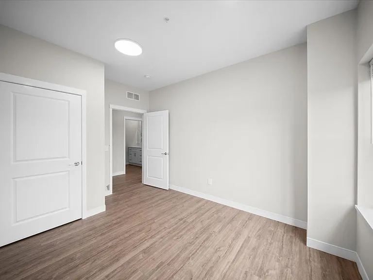 1303 Post Dr NE — Photo 27