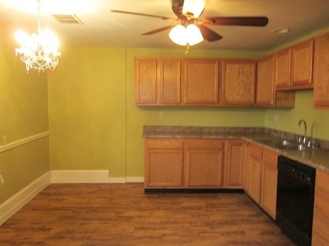 1st image of 45 Goodridge Dr #B