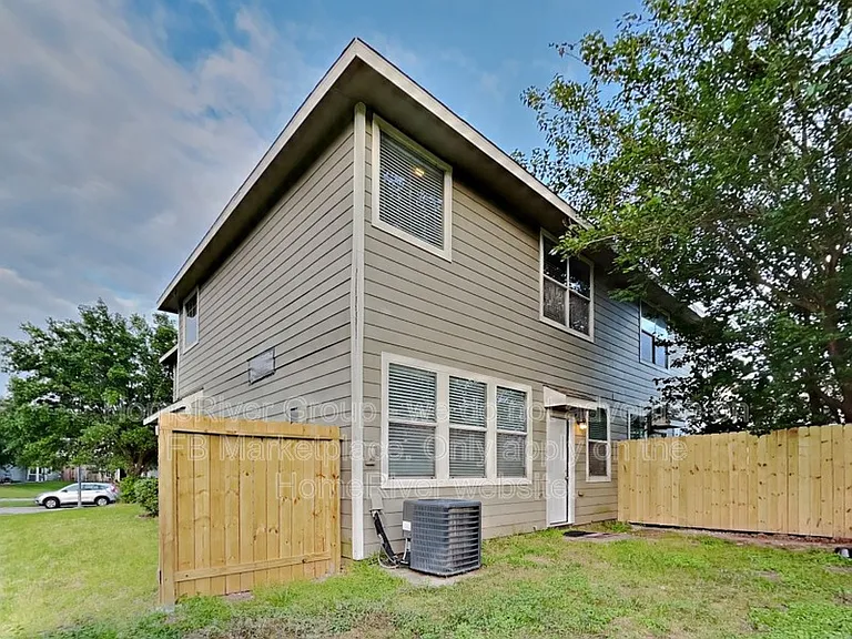 6220 Stoney Creek Dr — Photo 23