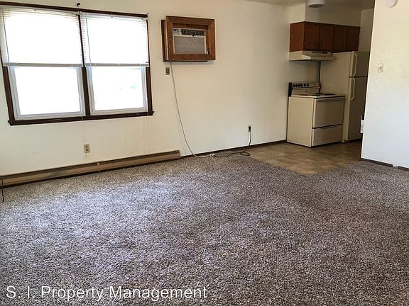 3rd image of 701 Laclede Ave APT 9