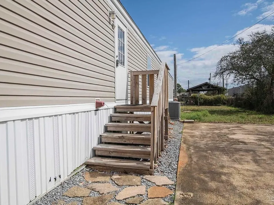 5218 Plateau Rd