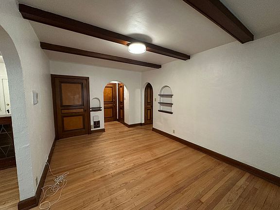 3rd image of 4480 N Oakland Ave APT 104