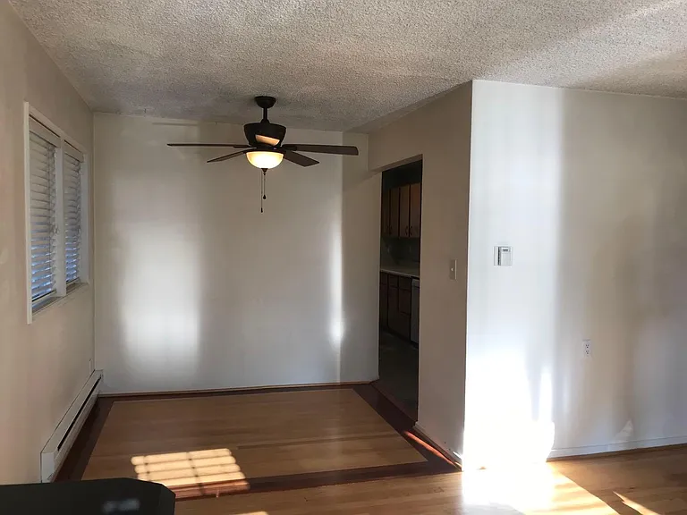 NE 9th Pl — Photo 6