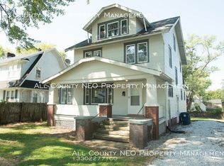 798 Crestview Ave, Akron, OH 44320