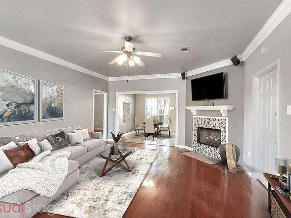 4th image of 14509 Whispering Oaks Dr