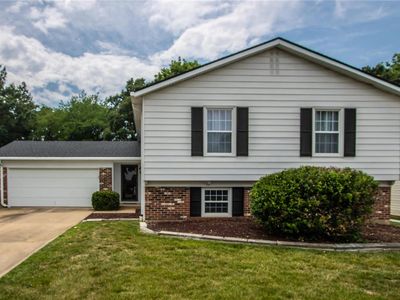 629 Millwood Dr, Saint Peters, MO, 63376