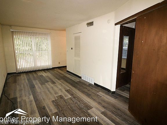 4th image of 1913 Anderson Ave #8139824