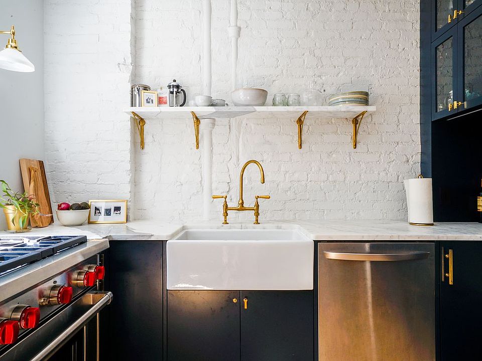 1st image of 261 W 22nd St APT 14