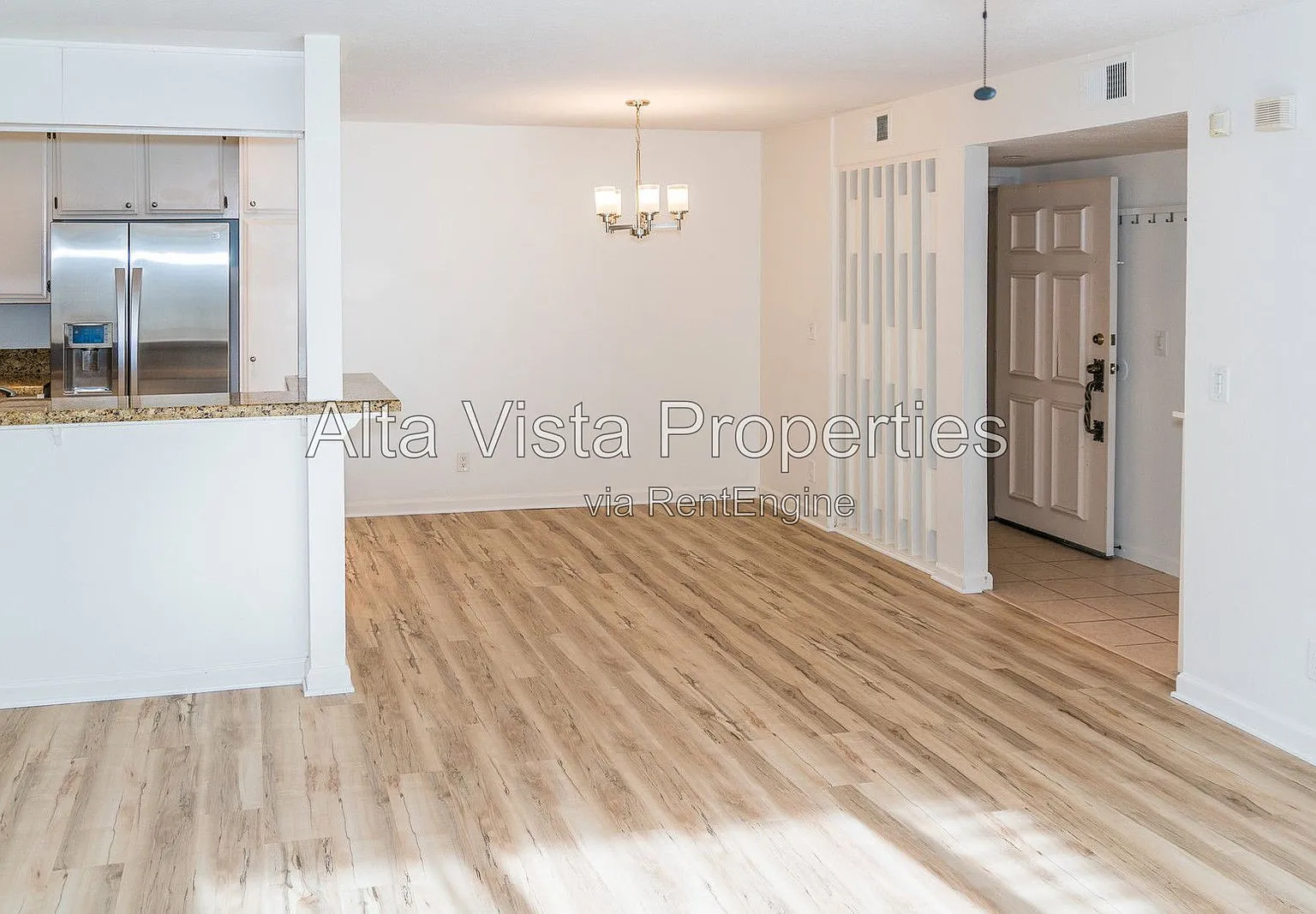 2 bed, 2.0 bath, 1047 sqft, $3,095 — Photo 4
