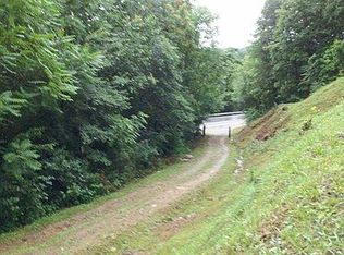 Us Highway 119 Tan Yard Hl, Calvin, KY 40813