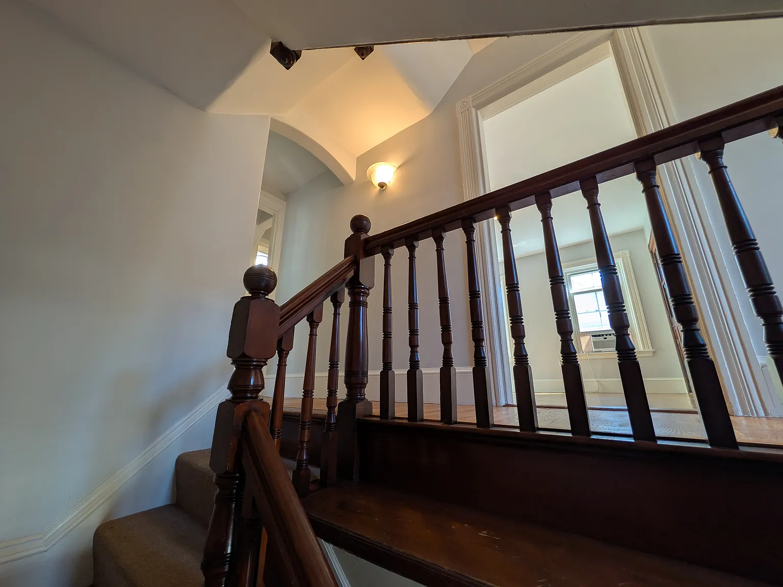 3 bed, 1340 sqft, $3,200 — Photo 4