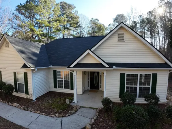 12808 Panhandle Rd, Hampton, GA 30228