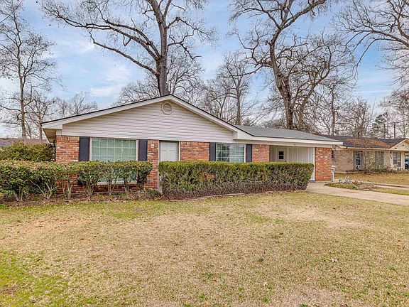 2nd image of 116 Shady Ln