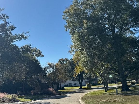 4th image of 3409 W Deborah Dr