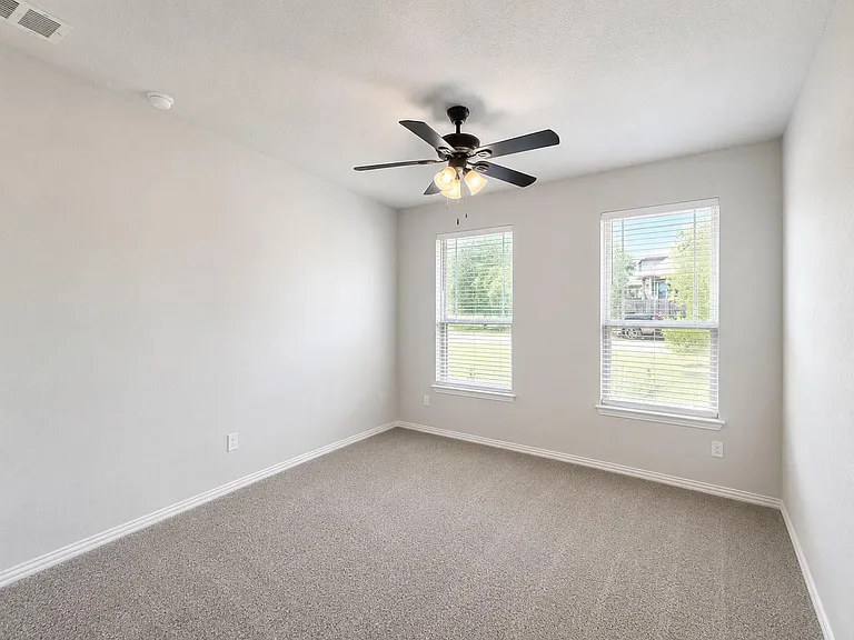 191 Goshen Dr — Photo 8