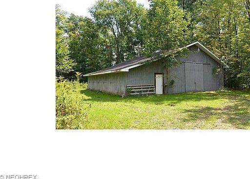 3rd image of 14301 Chagrin Woods Dr